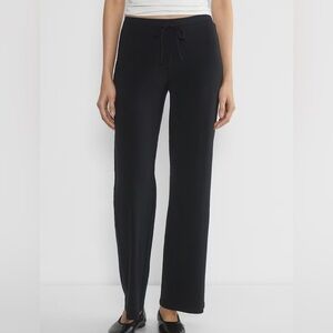 Aritzia TNA Chill Casual Pants